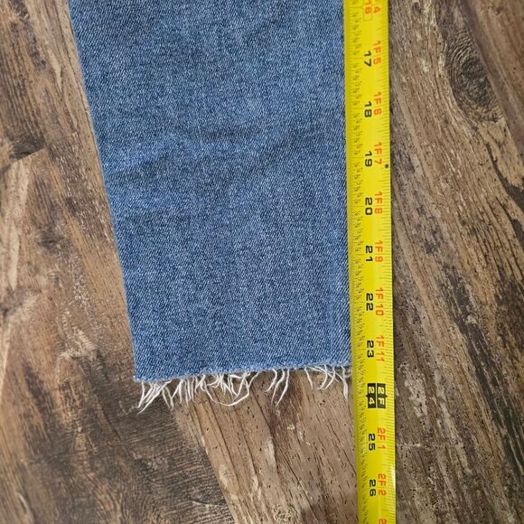 Hollister Ultra High Rise Mom Jeans Vintage Stretch Paper Bag Belted Raw Hem - Picture 5 of 7